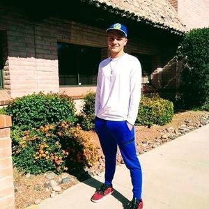 Meet your Posher, Christian